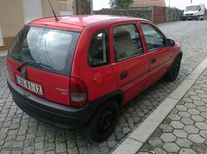 Opel Corsa 1.0i,5portas Dezembro/97 - à venda - Ligeiros