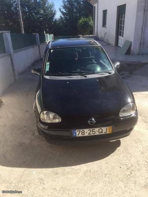 Opel Corsa 1.5 Izuzo impecável Outubro/00 - à venda -