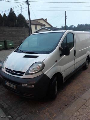 Opel Vivaro 1.9cdti Janeiro/02 - à venda - Ligeiros