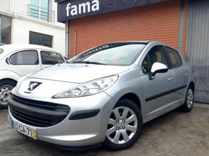 Peugeot 207 Urban 1.4HDi Julho/06 - à venda - Ligeiros