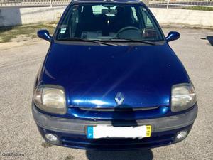 Renault Clio 1.2i com direção asistida Maio/98 - à venda
