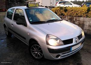 Renault Clio 1.5 DCI AC 80eur/mês Abril/06 - à venda -