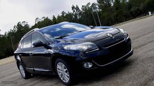 Renault Mégane 1.5Dci BOSE Maio/13 - à venda - Ligeiros