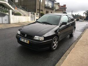 Seat Ibiza 1.9 Julho/97 - à venda - Comerciais / Van, Porto