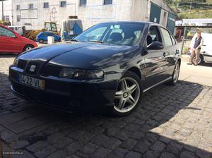 Seat Leon 1M 150cv Setembro/03 - à venda - Ligeiros