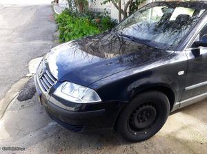 VW Passat higlain Julho/02 - à venda - Ligeiros