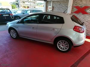 Fiat Bravo 1.6 M-Jet Sport Julho/10 - à venda - Ligeiros