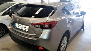 Mazda 3 1.5 salvado Julho/14 - à venda - Ligeiros