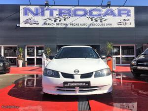 Nissan Almera 2.2 DTI Maio/00 - à venda - Comerciais / Van,