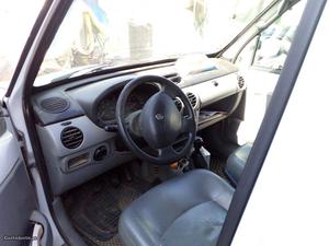 Renault Kangoo 5 portas Agosto/04 - à venda - Comerciais /