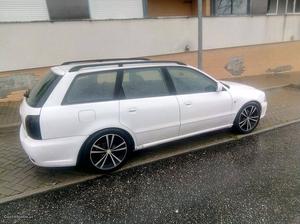 Audi A4 quattro 1.8 turbo Setembro/96 - à venda - Ligeiros