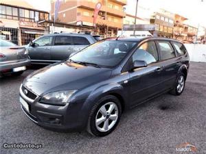 Ford Focus SW 1.6TDCIdesde99eur Março/05 - à venda -