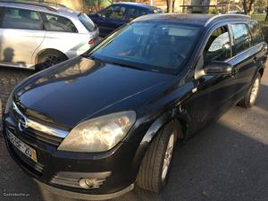 Opel Astra mil km Fevereiro/06 - à venda - Ligeiros