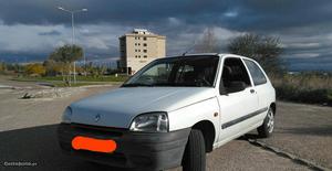 Renault Clio 1.9d Maio/97 - à venda - Comerciais / Van,