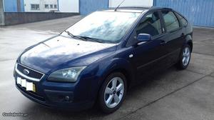 Ford Focus 1.6 TDCi Fevereiro/05 - à venda - Ligeiros