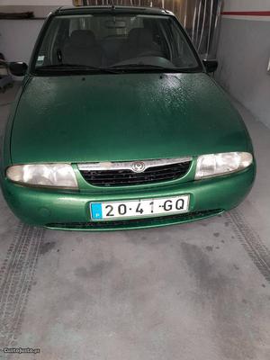 Mazda 121 Março/96 - à venda - Ligeiros Passageiros, Porto