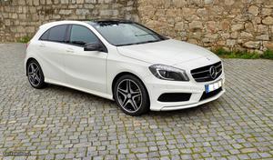 Mercedes-Benz A 180 AMG Sport automático Julho/14 - à