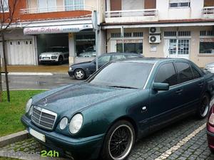 Mercedes Classe E 300 D Classic