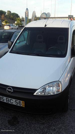 Opel Campo 1.7 cdti Maio/06 - à venda - Comerciais / Van,