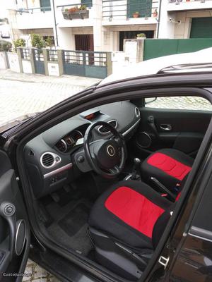 Renault Clio 1.5 break dci Novembro/08 - à venda - Ligeiros