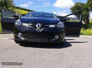 Renault Clio 1.5dci Sport tour luxe Outubro/14 - à venda -