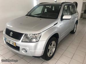 Suzuki Grand Vitara 1.9 DDiS X-Premium Fevereiro/06 - à