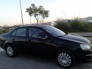 VW Jetta 1.9 TDI 105cv AC Junho/08 - à venda - Ligeiros