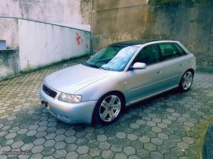 Audi A3 1.6 sport 105cv Março/99 - à venda - Ligeiros