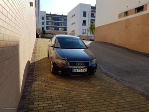 Audi A3 8P 2.0 TDI Dezembro/03 - à venda - Ligeiros