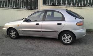 Daewoo Lanos LS 5 p Bom preço Setembro/00 - à venda -