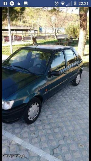 Ford Fiesta  Março/95 - à venda - Ligeiros