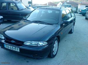 Ford Mondeo 1.8 TD SW Maio/95 - à venda - Ligeiros