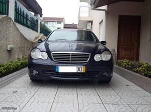 Mercedes-Benz C 200 CDI NACIONAL Abril/04 - à venda -