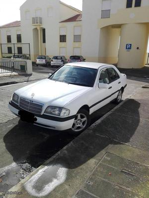 Mercedes-Benz C 220 Diesel 5lugares Outubro/94 - à venda -