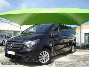 Mercedes-Benz Vito Tourer longa 9L Maio/17 - à venda -