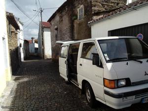 Mitsubishi L300 Está como nova Fevereiro/95 - à venda -