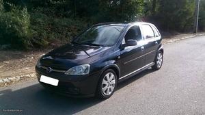 Opel Corsa C 1.2 Setembro/03 - à venda - Ligeiros