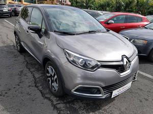 Renault Captur Intens 1.5 dCi 90cv Dezembro/16 - à venda -