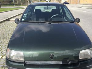 Renault Clio 1.2 energy Fevereiro/94 - à venda - Ligeiros