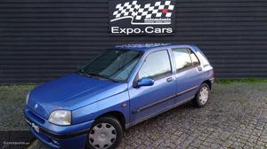 Renault Clio 1.4 A/C Setembro/96 - à venda - Ligeiros