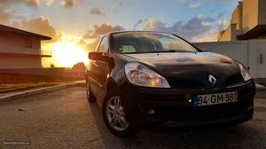 Renault Clio 1.5 dci 85cv Setembro/08 - à venda - Ligeiros