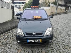 Renault Scénic v Agosto/02 - à venda - Ligeiros