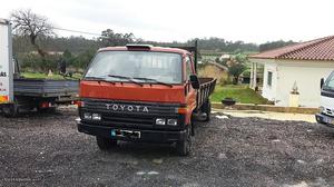 Toyota Dyna dyna 300 Julho/92 - à venda - Comerciais / Van,