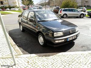 VW Vento 1.4 GL Janeiro/93 - à venda - Ligeiros