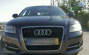 Audi A3 1.6 tdi sportback Julho/11 - à venda - Ligeiros