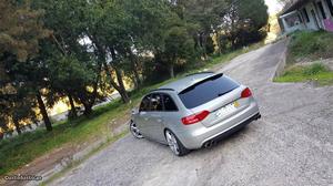 Audi A4 Avant s line Julho/13 - à venda - Ligeiros