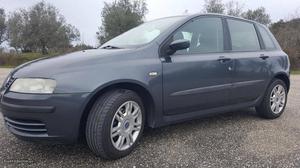 Fiat Stilo 1.9JTD C/GPS Dezembro/01 - à venda - Ligeiros