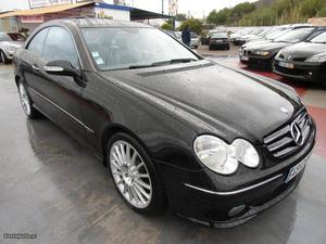 Mercedes-Benz CLK 270 CDI Avant. 170 CV Julho/03 - à venda