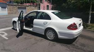 Mercedes-Benz E cv Maio/02 - à venda - Ligeiros