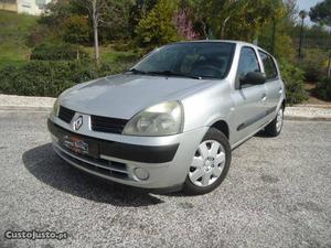 Renault Clio 1.5 DCI KMS Janeiro/05 - à venda -